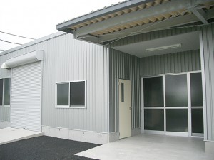 長島クリーニング工場　外観